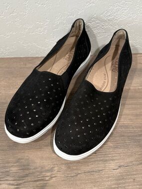 Munro Ridley Black Perforated Slip-On Flats